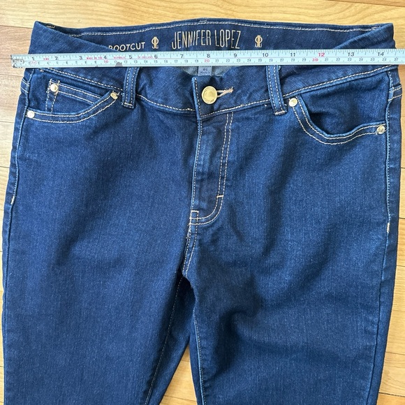 Jennifer Lopez Women’s Jeans Bootcut size 8s - Picture 3 of 11
